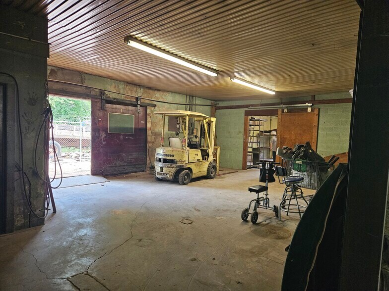 More Photos Of 4301 S Robinson Ave, Oklahoma City Freestanding For Sale