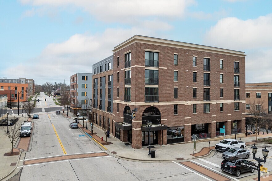 More Photos Of 210 S Depeyster St, Kent Apartments For Lease