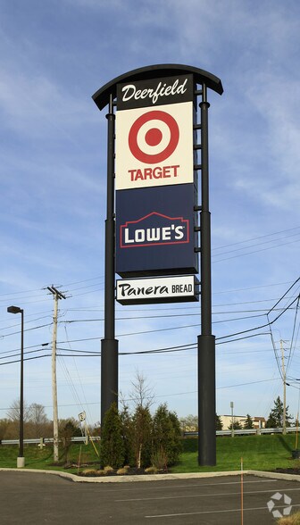 More Photos Of 7566-7590 Oak Point Rd, Amherst Storefront For Lease