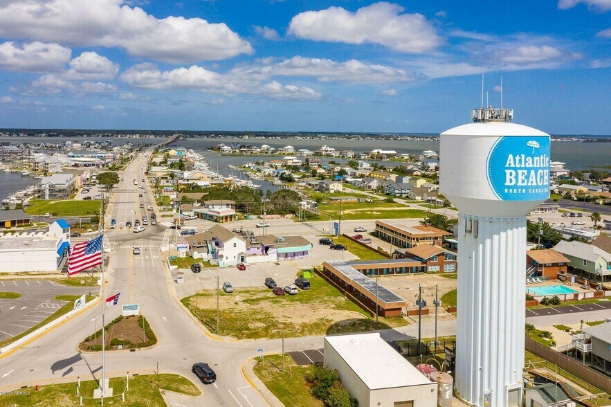 More Photos Of 100 E Fort Macon Rd, Atlantic Beach Restaurant For Sale
