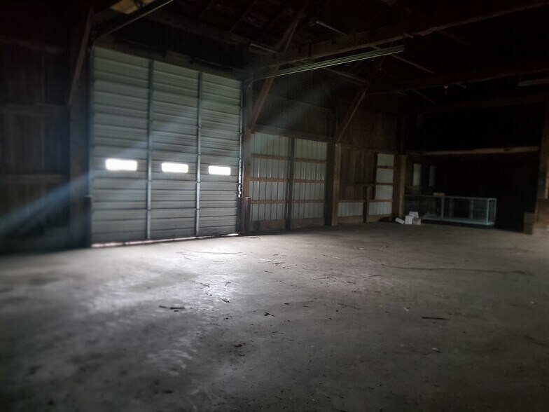 More Photos Of 38738 County Road 374, Paw Paw Land For Sale