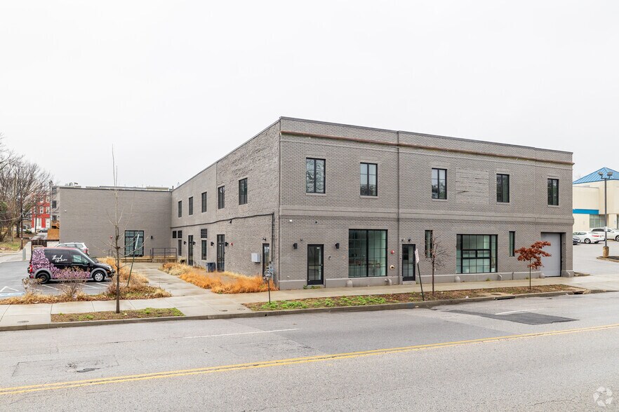 More Photos Of 1812 Greenmount Ave, Baltimore Distribution For Lease