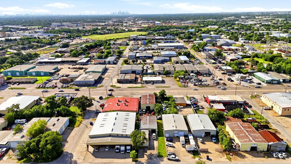 More Photos Of 1313 Illinois St, South Houston Warehouse For Sale
