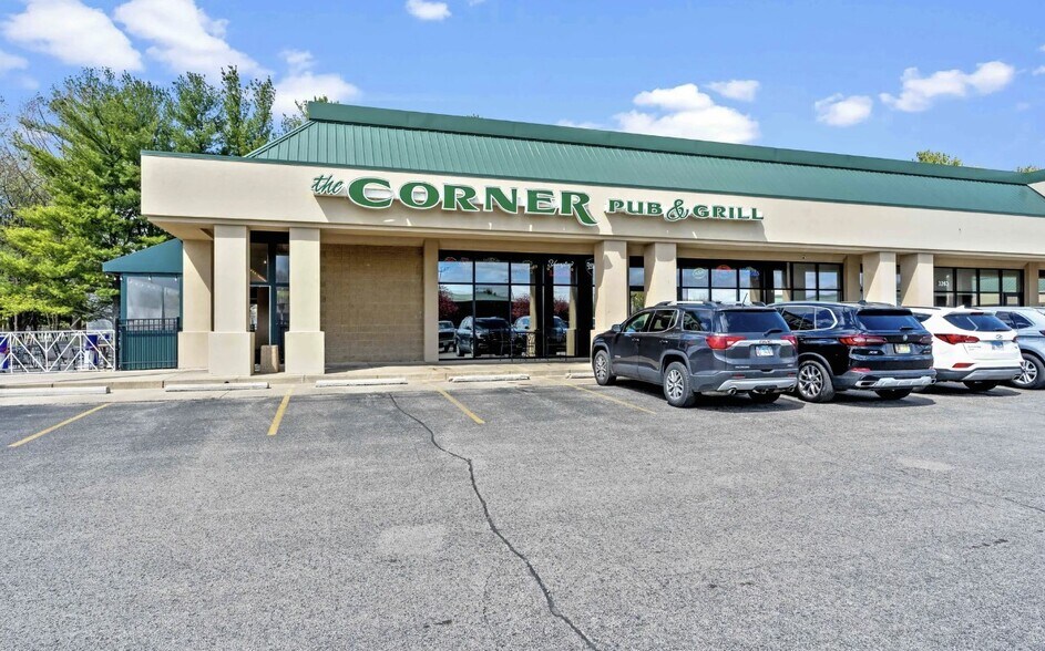 More Photos Of 3201 W Iles Ave, Springfield General Retail For Lease