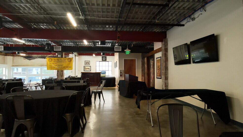 More Photos Of 100 W Livingston St, Orlando Restaurant For Lease