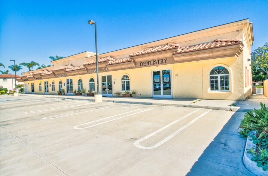 More Photos Of 7772 Warner Ave, Huntington Beach Medical For Lease