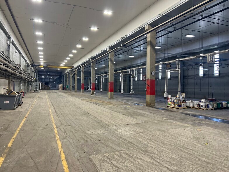 More Photos Of 4900 Ondura Dr, Fredericksburg Warehouse For Lease