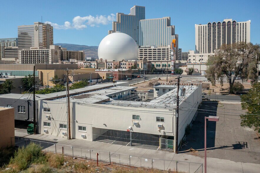 More Photos Of 520 University Way, Reno Apartments For Sale