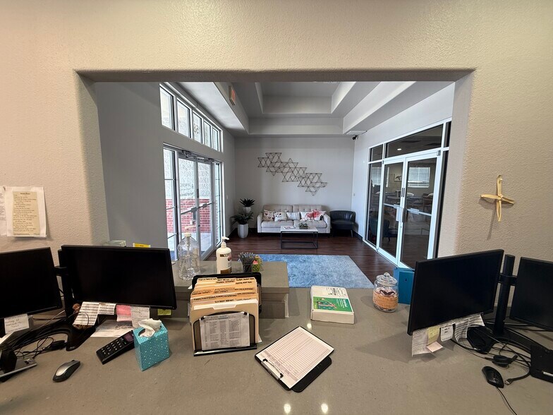 More Photos Of 1580 US Highway 287 N, Mansfield Medical For Sale