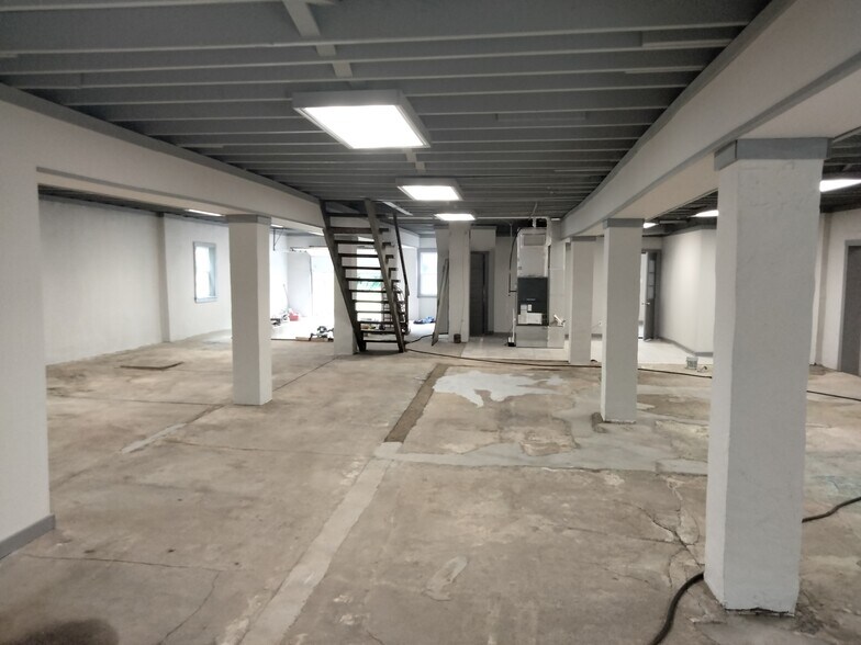 More Photos Of 165 W Main St, Pottstown Industrial For Sale