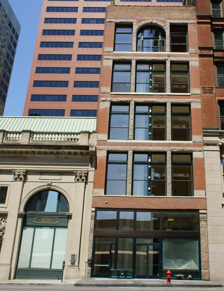 More Photos Of 209 N 4th St, Saint Louis Office For Lease