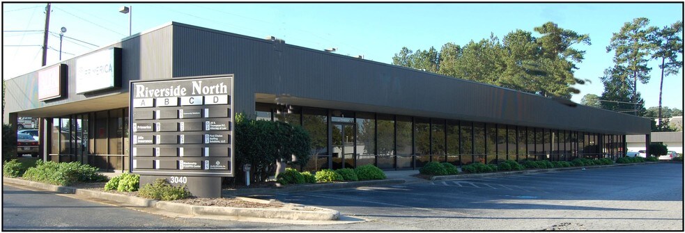 Primary Photo Of 3040 Riverside Dr, Macon-Bibb Office For Sale