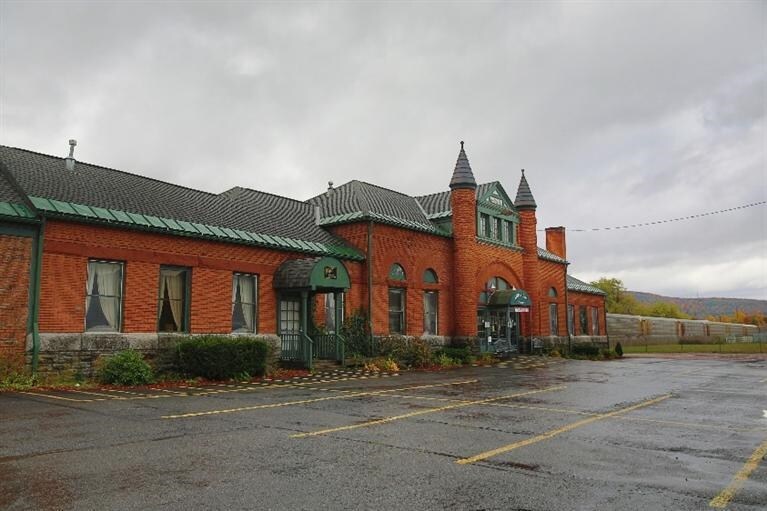 More Photos Of 58-60 Market St, Oneonta Restaurant For Sale