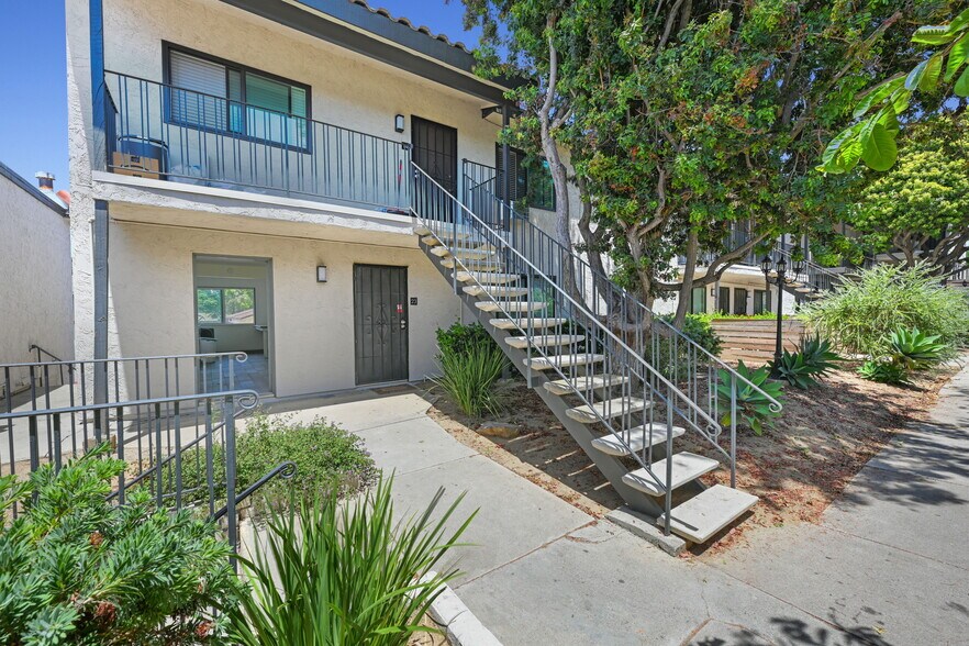 More Photos Of 628 W California Ave, Vista Apartments For Sale