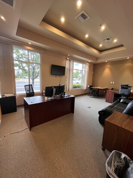 More Photos Of 5490 Longley Ln, Reno Medical For Lease