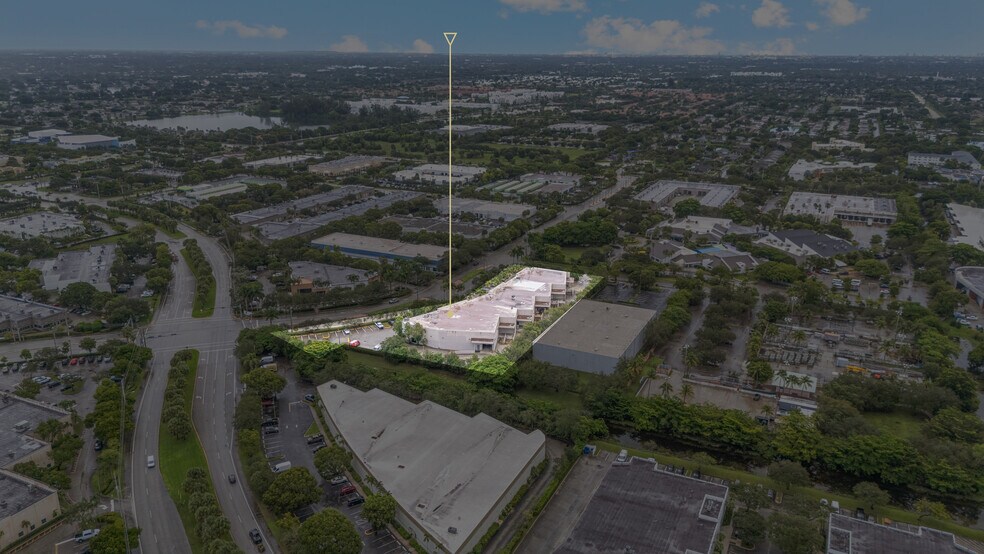 More Photos Of 10300-10380 NW 53rd St, Sunrise Distribution For Lease