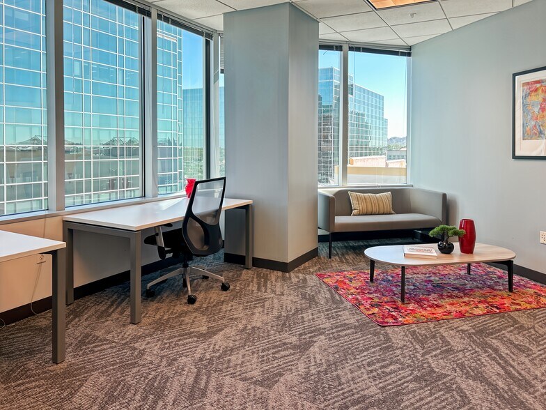 More Photos Of 2415 E Camelback Rd, Phoenix Coworking Space