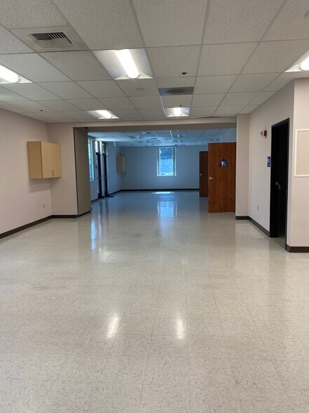 More Photos Of 2317 Gold Meadow Way, Gold River Office For Sale