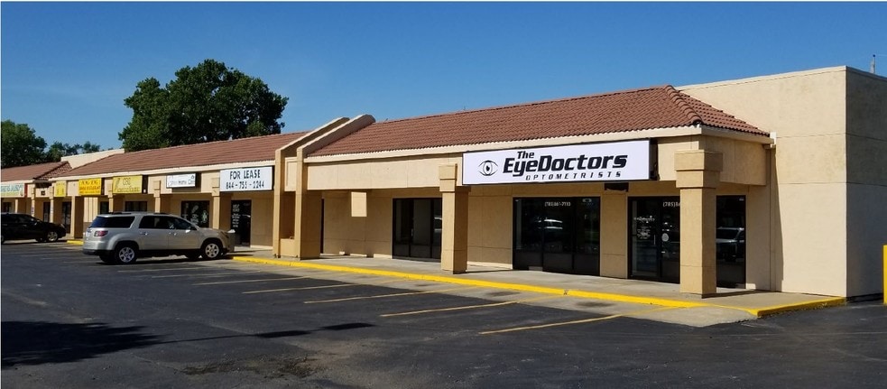 More Photos Of 1835 NW Topeka Blvd, Topeka Freestanding For Lease