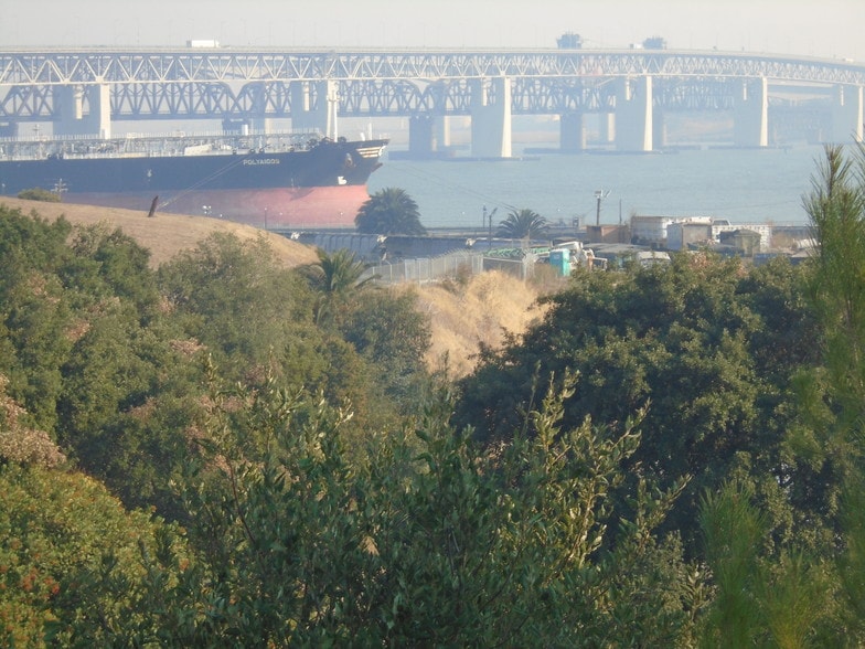 More Photos Of 1090 Adams St, Benicia Loft Creative Space For Lease