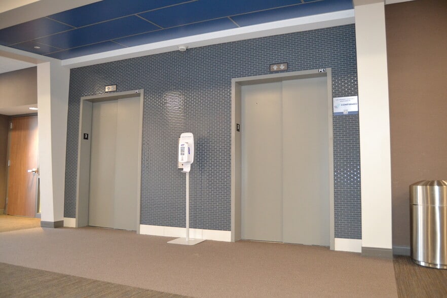 More Photos Of 2 Hospital Plz, Old Bridge Medical For Lease