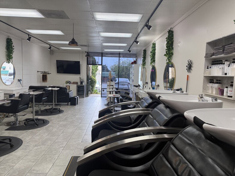 More Photos Of 443-457 W Foothill Blvd, Monrovia Storefront Retail Office For Lease