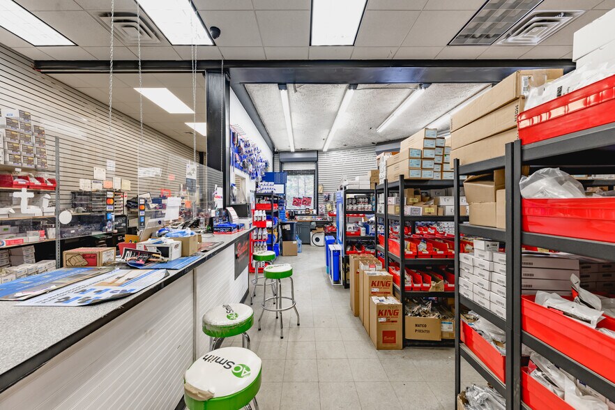 More Photos Of 1090 W Jericho Tpke, Commack Storefront Retail Office For Sale