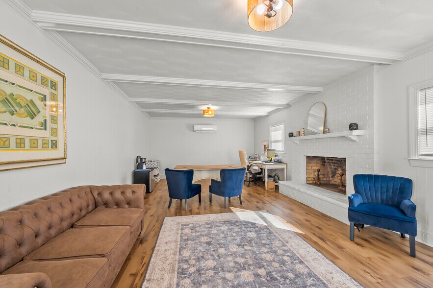 More Photos Of 81 Terry Ct, Collinsville Multifamily For Sale