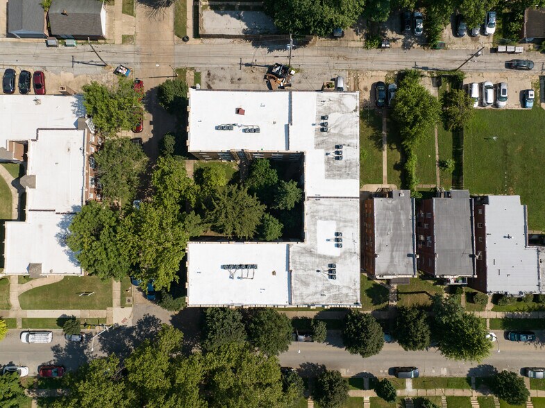 More Photos Of , Saint Louis Multifamily For Sale