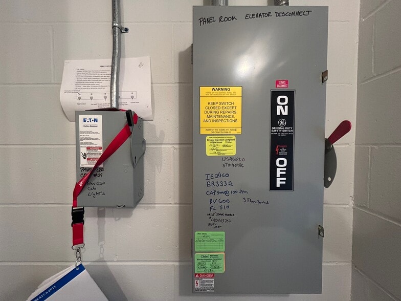 More Photos Of 11565 Pippin Rd, Cincinnati Religious Facility For Sale