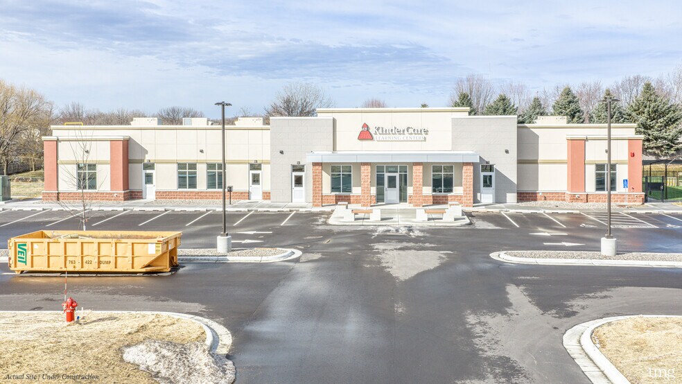 More Photos Of 5951 Labeaux NE ave, Albertville General Retail For Sale