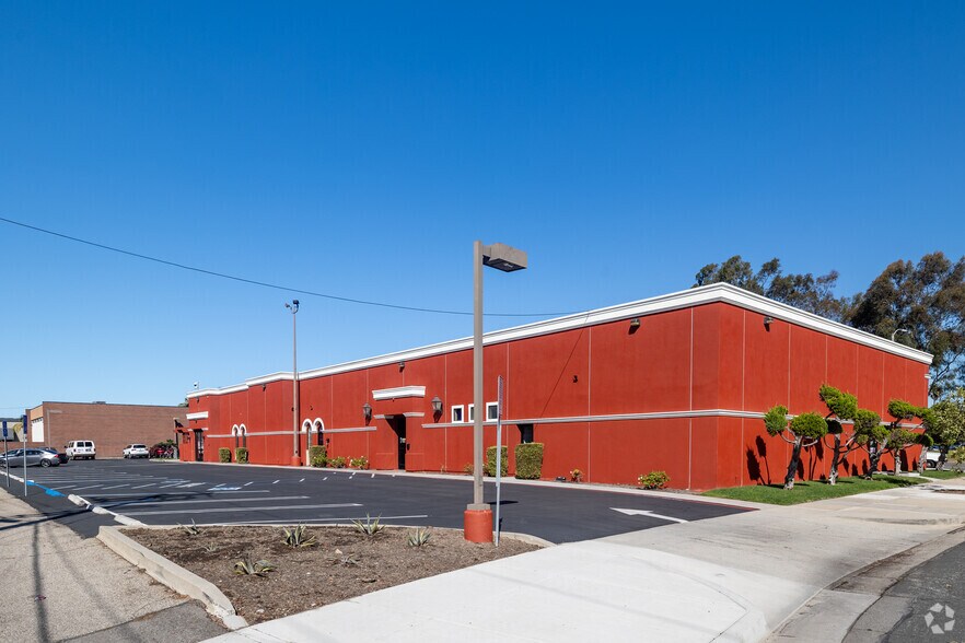 More Photos Of 2606 Sepulveda Blvd, Torrance Freestanding For Lease