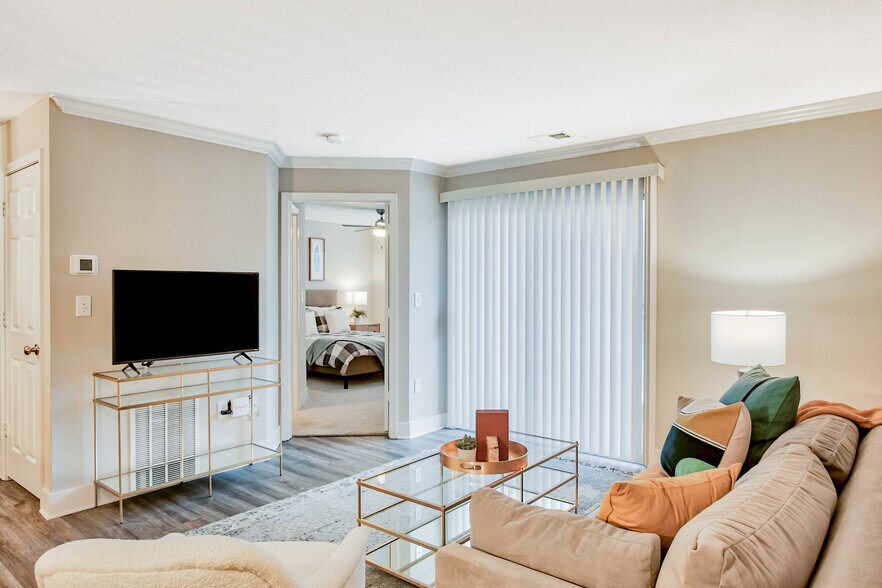 More Photos Of 400 Legends Terrace Dr, Eureka Apartments For Sale