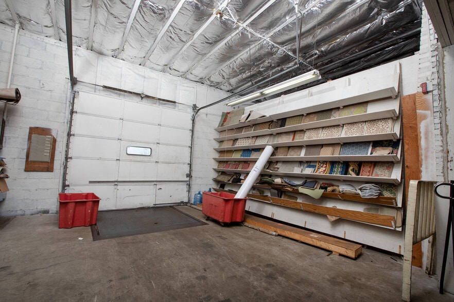 More Photos Of 201 W Lincoln Hwy, Penndel Manufacturing For Sale