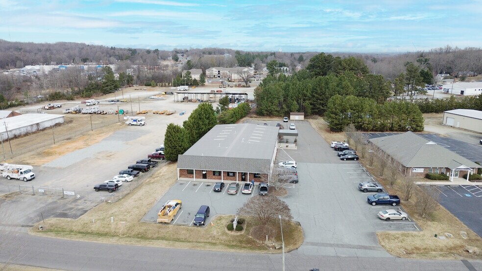 More Photos Of 107 Weeks Dr, Roxboro Freestanding For Sale