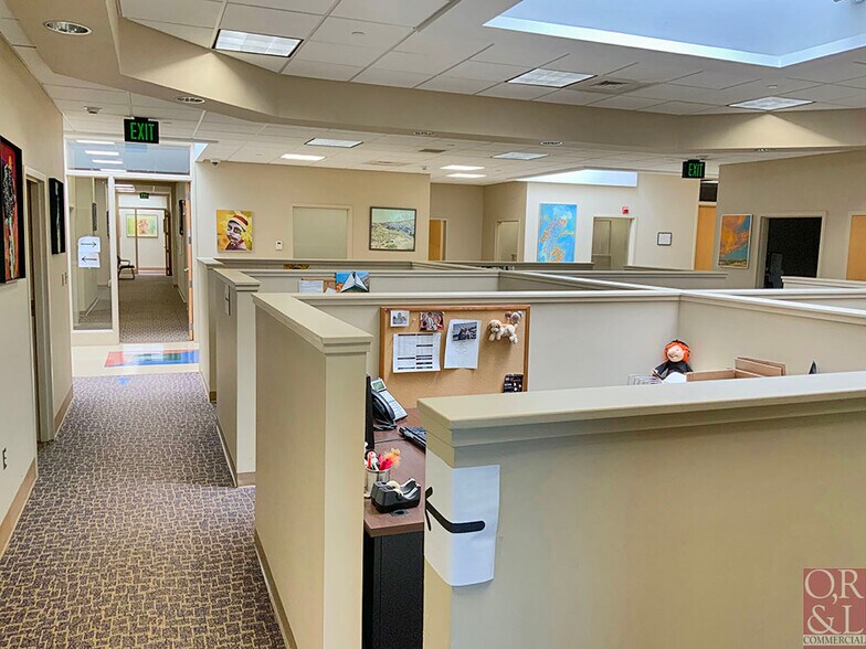 More Photos Of 45 Ne Industrial Rd, Branford Manufacturing For Lease