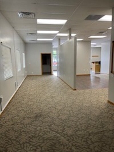 More Photos Of 10456-10464 S Redwood Rd, South Jordan Medical For Lease