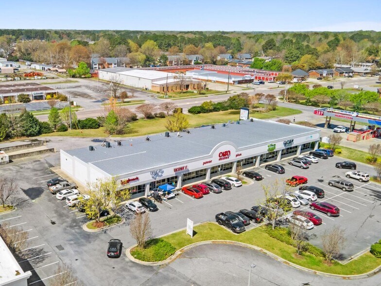 More Photos Of 240 Greenville Blvd SE, Greenville Unknown For Lease