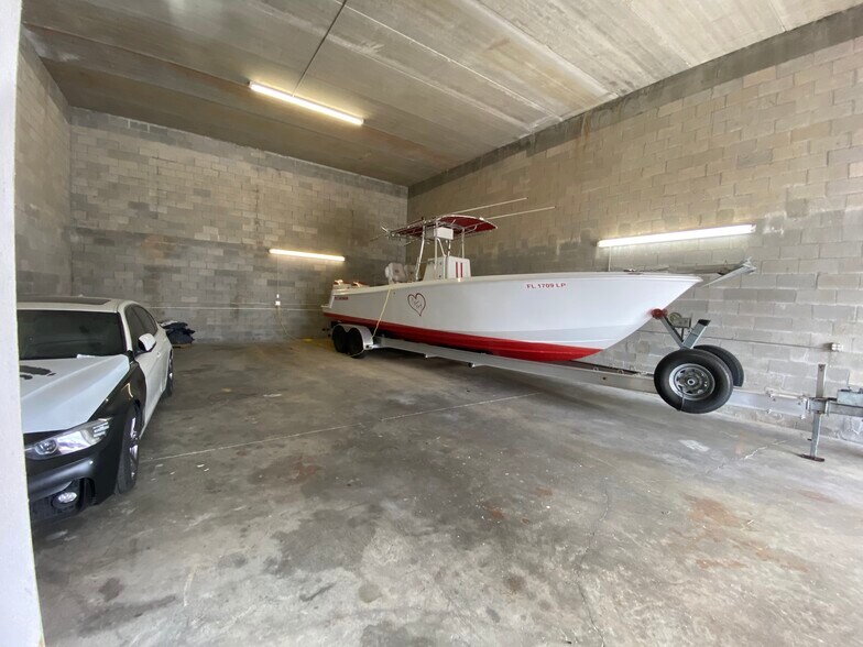 More Photos Of 13355-13385 NW 47th Ave, Opa-locka Warehouse For Sale