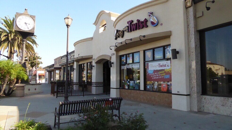 More Photos Of 2298-2302 Ventura Blvd, Camarillo Storefront For Lease
