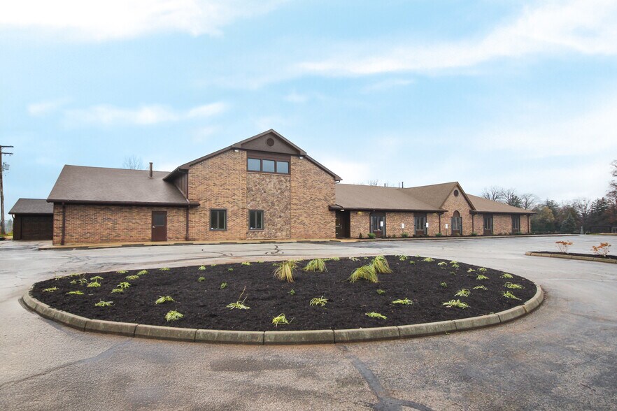 Primary Photo Of 3722 Lake Ave, Fort Wayne Medical For Lease