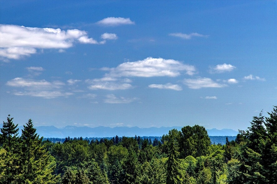 More Photos Of 10722 Lake City Way NE, Seattle Storefront Retail Office For Sale