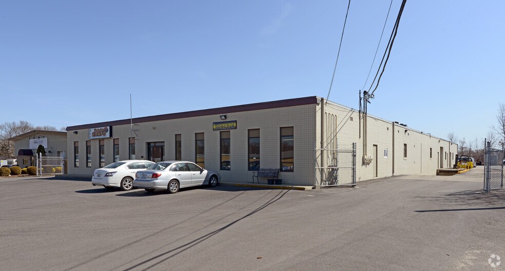 More Photos Of 50 Minnesota Ave, Warwick Warehouse For Lease