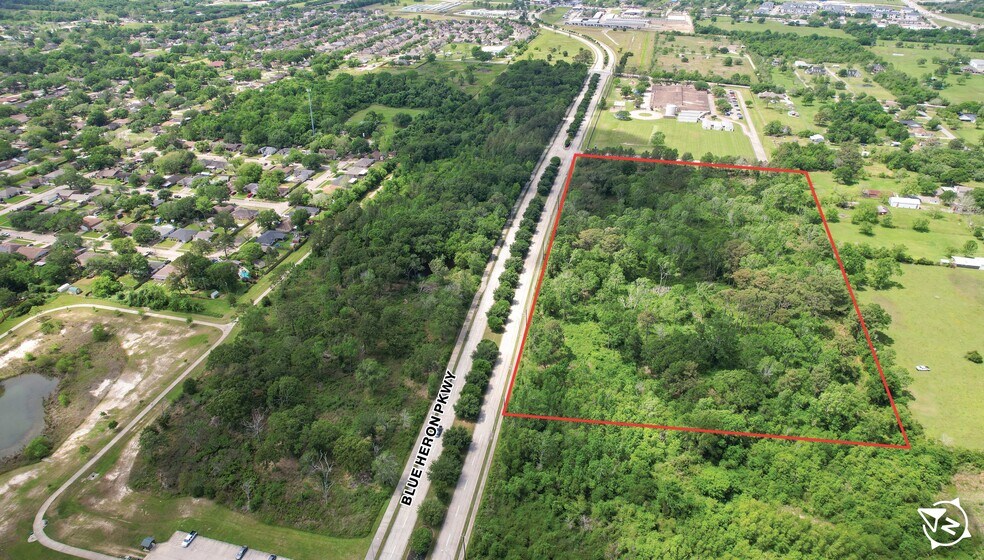 Primary Photo Of 1401 Blue Heron Pky, Baytown Land For Sale