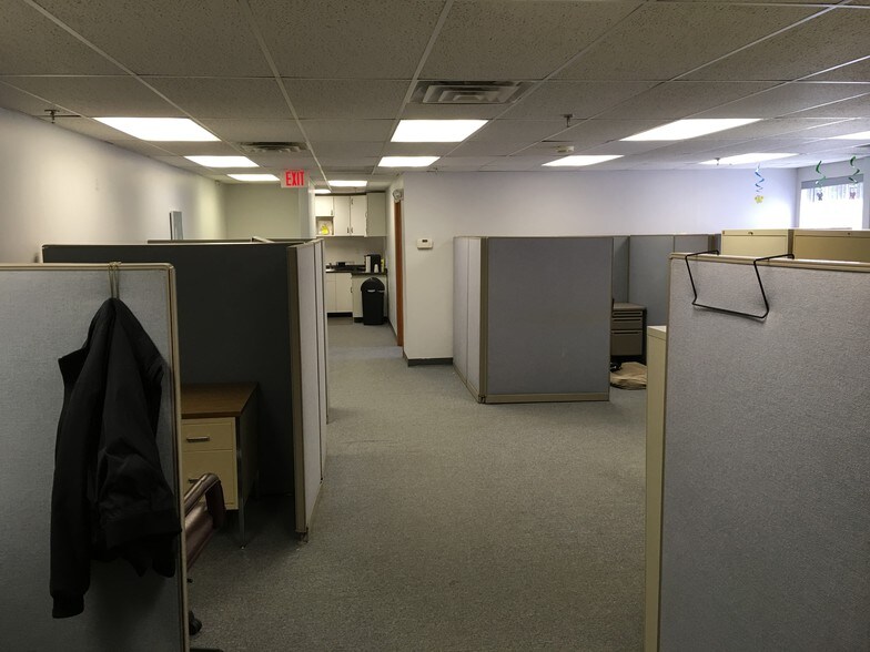 More Photos Of 275 Centre St, Holbrook Warehouse For Sale