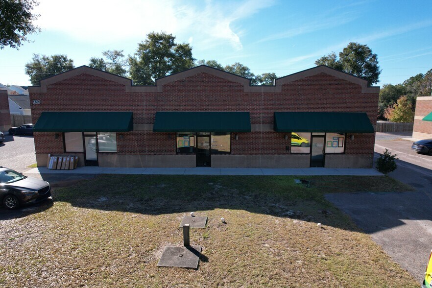 More Photos Of 461 Jessen Ln, Charleston Unknown For Lease