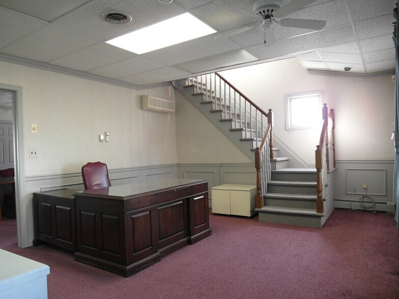 More Photos Of 137-139 Lafayette Ave, Suffern Office For Lease