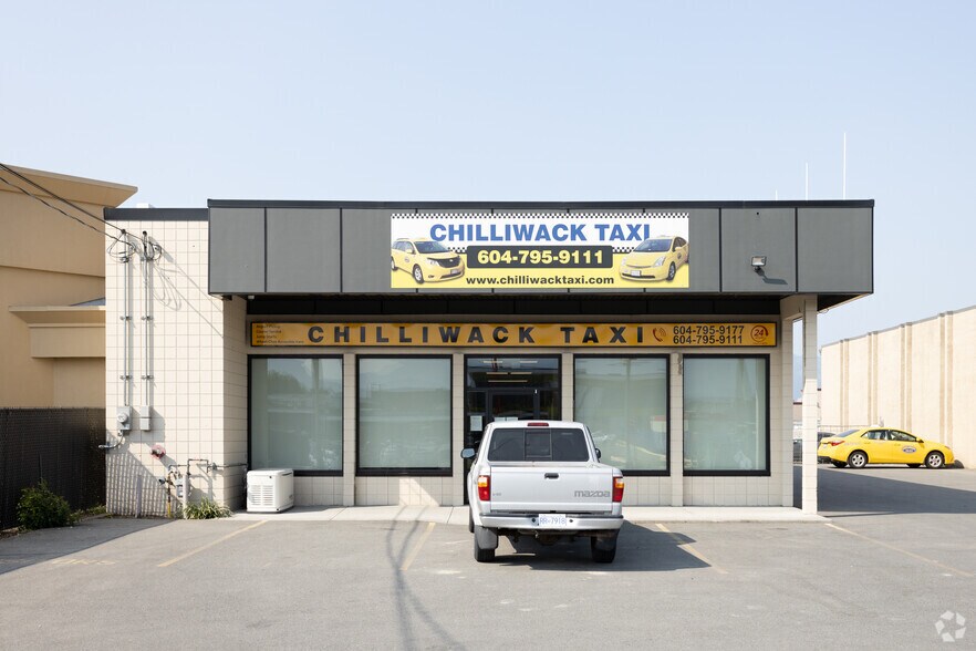 More Photos Of 45877 Hocking Av, Chilliwack Storefront Retail Office For Lease