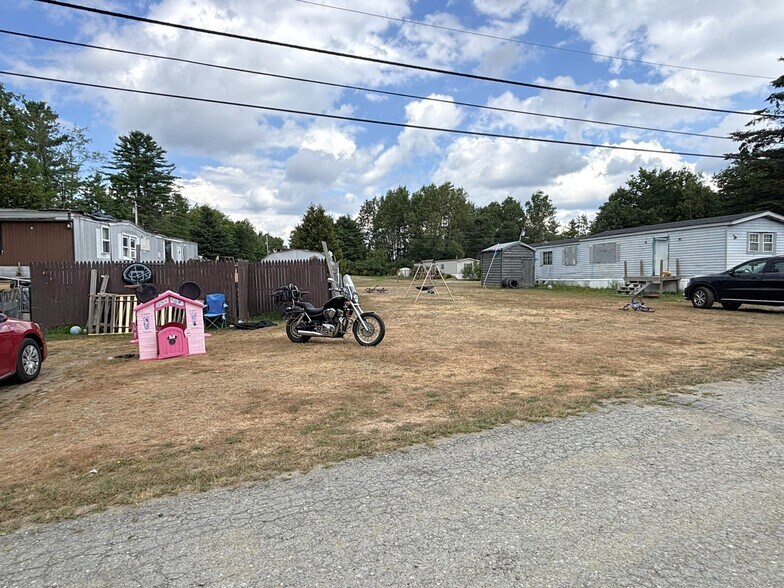 More Photos Of 434 Tate Rd, Corinth Trailer Camper Park For Sale