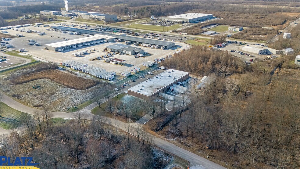 More Photos Of 12480 Debartolo Dr, North Jackson Warehouse For Lease